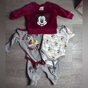 Minckey mouse 4 piece set 3 months